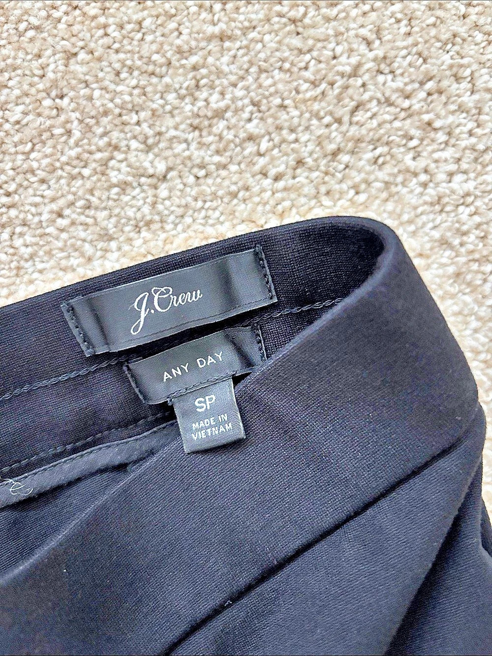 J.Crew Any Day Pant in Stretch Ponte Skinny Pants Black Small - Picture 3 of 3